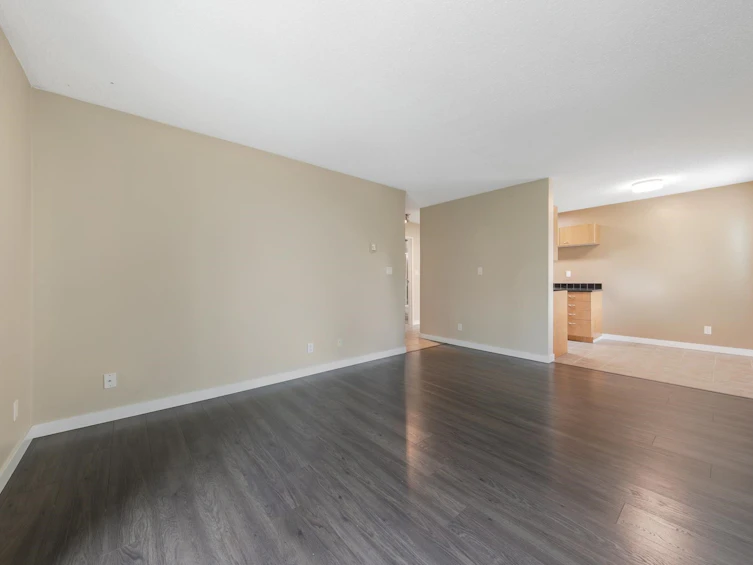 303-1121 Howie Avenue, Coquitlam, BC, V3J 1T9 - 10