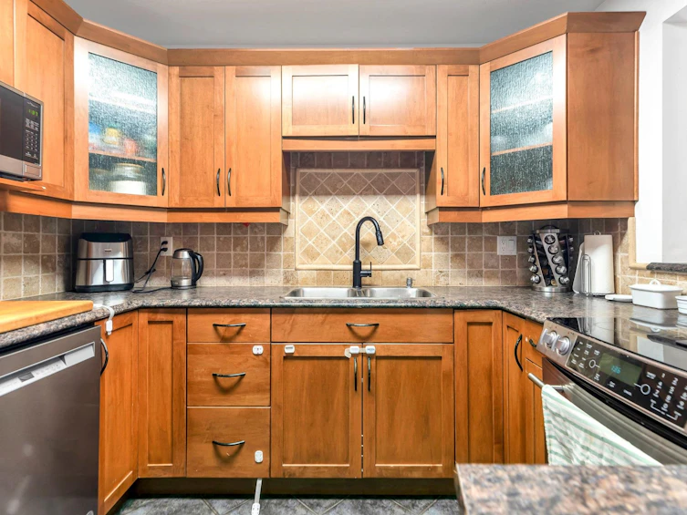 1-9374 James Street, Chilliwack, BC, V2P 6G9 - 11