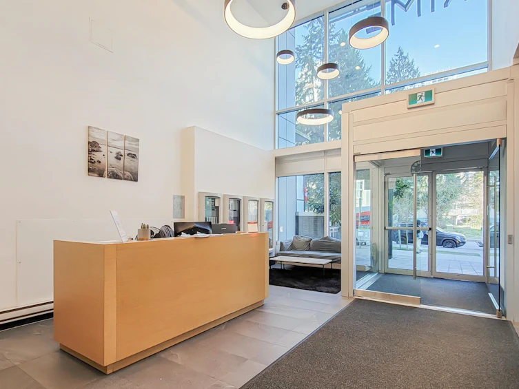 2501-13438 Central Avenue, Surrey, BC, V3T 0N2 - 3