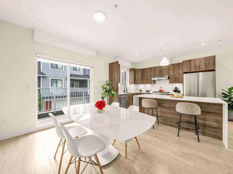 30-769 Ota Avenue, New Westminster, BC, V3M 0M6 - 4