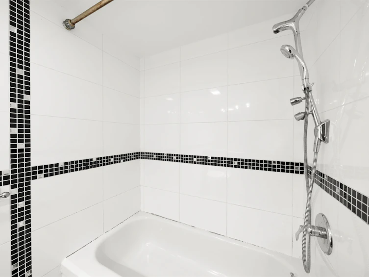 1807-3970 Carrigan Crescent, Burnaby, BC, V3N 4S5 - 19