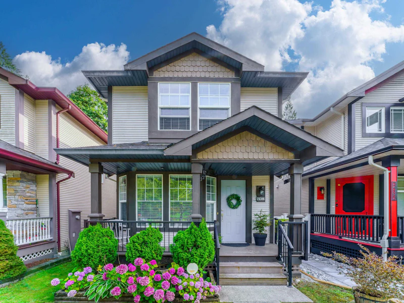 24386 101st Avenue, Maple Ridge BC V2W 1W8