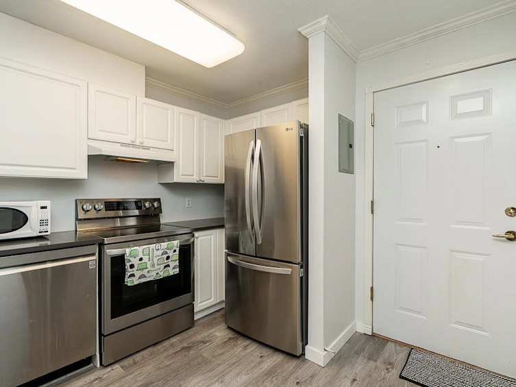 209-5880 Dover Crescent, Richmond, BC, V7C 5P5 - 8