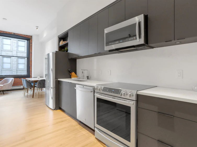 201-345 Water Street, Vancouver, BC, V6B 1B8 - 9