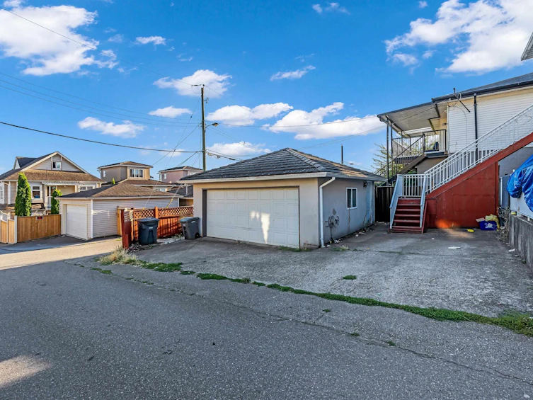 180 E 62nd Avenue, Vancouver, BC, V5X 2E6 - 26