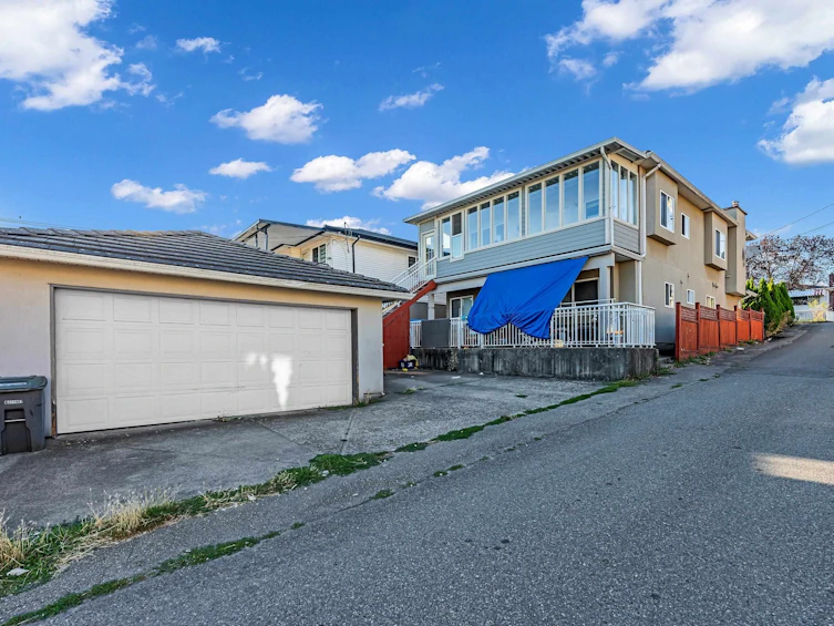 180 E 62nd Avenue, Vancouver, BC, V5X 2E6 - 27