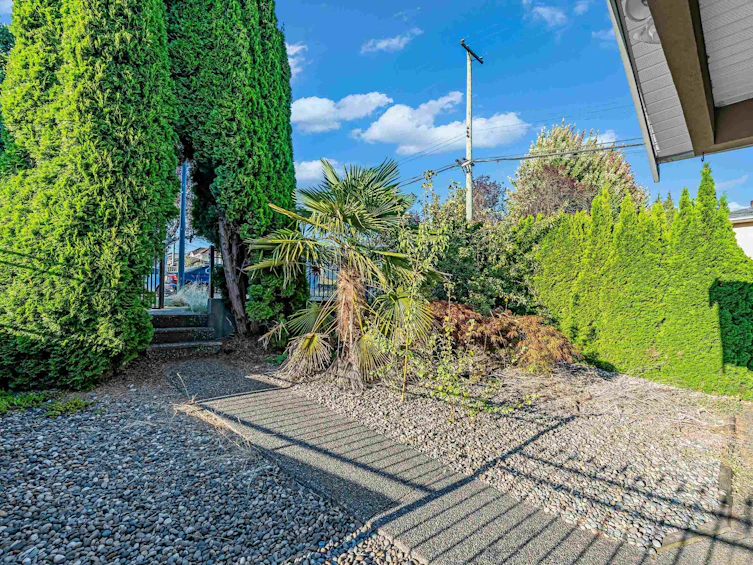 180 E 62nd Avenue, Vancouver, BC, V5X 2E6 - 21