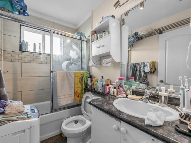 180 E 62nd Avenue, Vancouver, BC, V5X 2E6 - 7