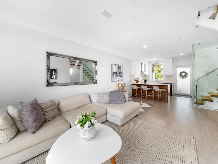 35-720 E 3rd Street, North Vancouver, BC, V7L 0G7 - 6