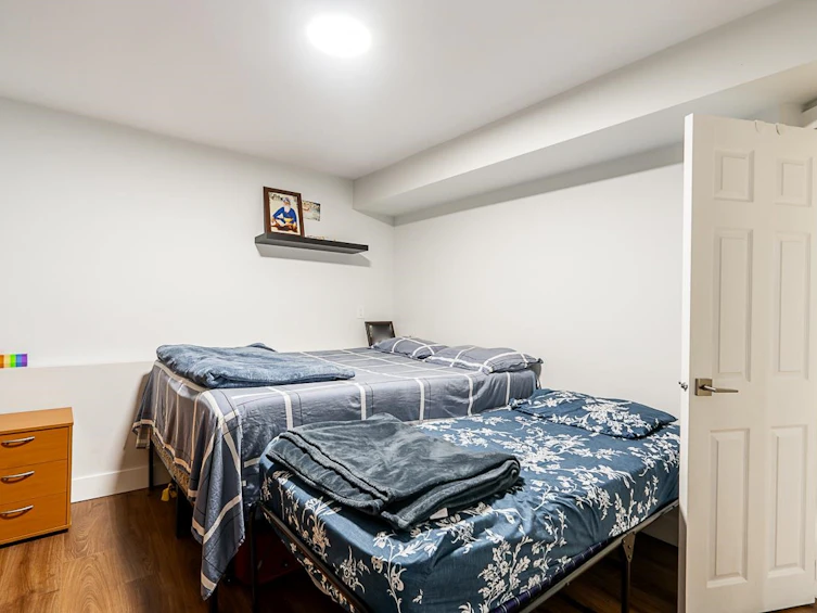 5886 184a Street, Surrey, BC, V3S 5S7 - 24