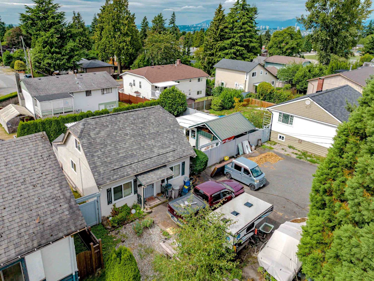8769 112th Street, Delta, BC, V4C 4X2 - 9
