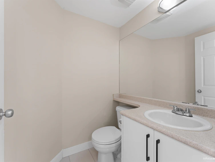 66-12110 75a Avenue, Surrey, BC, V3W 1M1 - 9