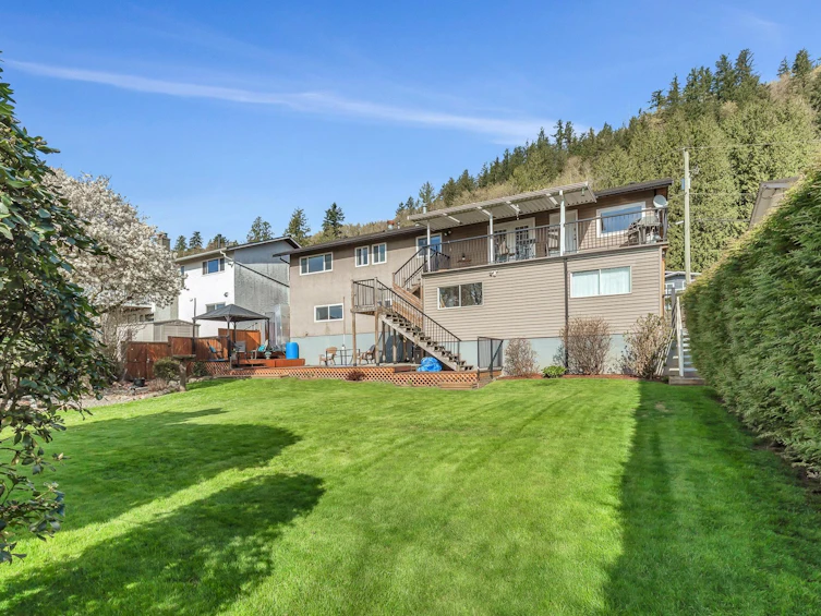 34288 Jasper Avenue, Mission, BC, V2V 6P3 - 34