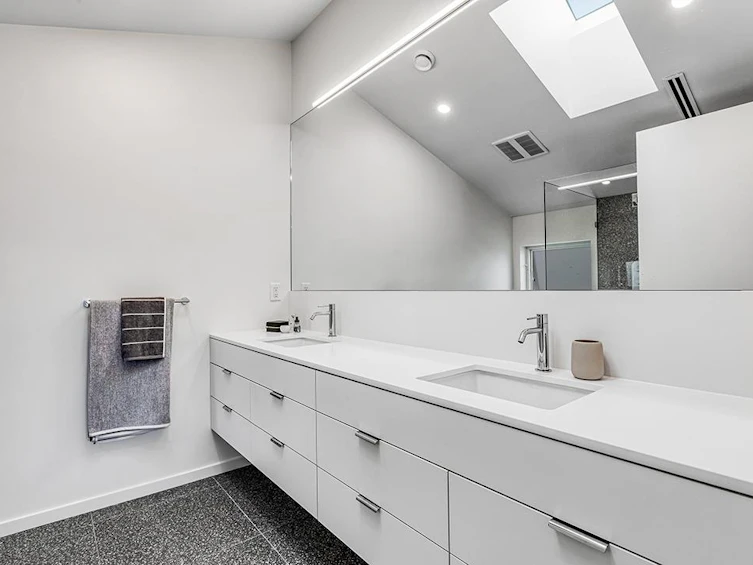 438 E 37th Avenue, Vancouver, BC, V5W 1E9 - 15