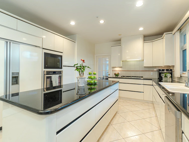 6787 Montgomery Street, Vancouver, BC - 17