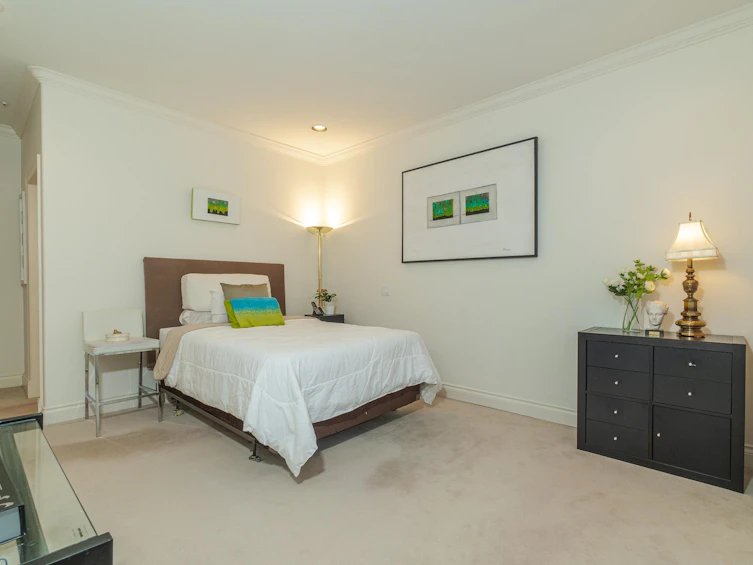 6787 Montgomery Street, Vancouver, BC - 11