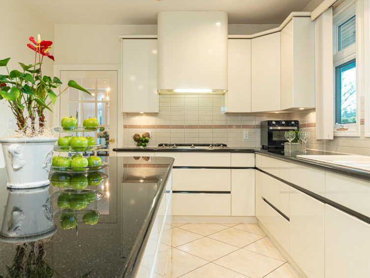 6787 Montgomery Street, Vancouver, BC - 18