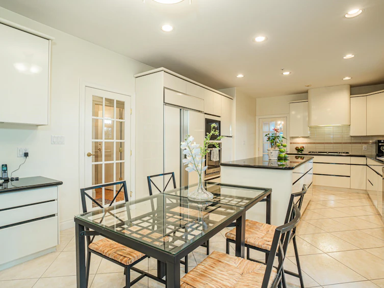 6787 Montgomery Street, Vancouver, BC - 16