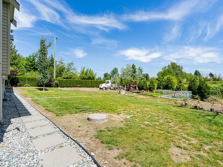 27562 48 Avenue, Langley, BC, V4W 0A3 - 34