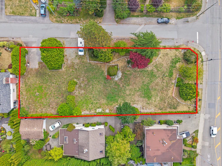 15643 Buena Vista Avenue, Surrey, BC, V4B 1Z3 - 7