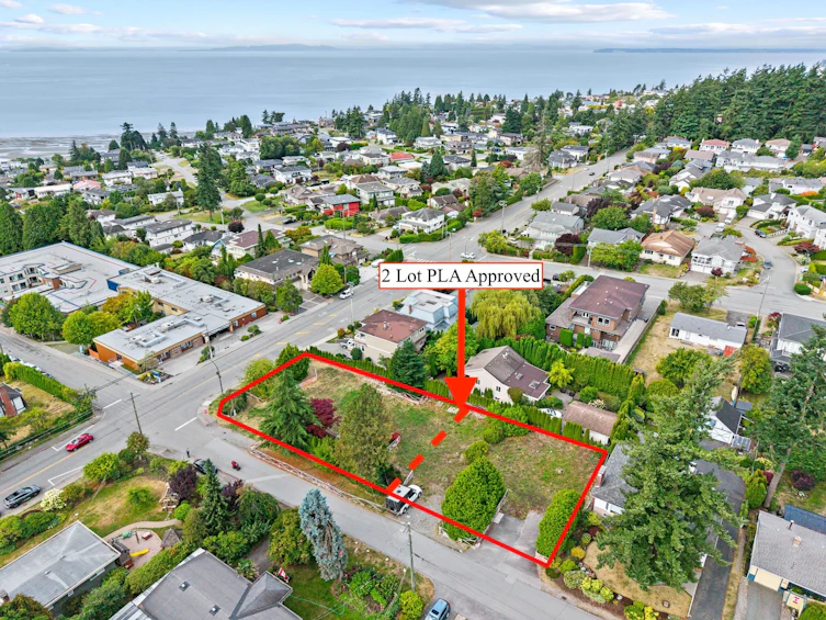 15643 Buena Vista Avenue, Surrey, BC, V4B 1Z3