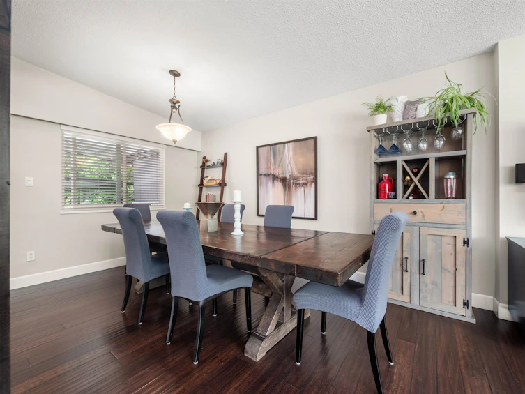 7863 110a Street, Delta, BC, V4C 4K5 - 7