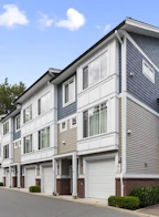 8 8747 162nd Street