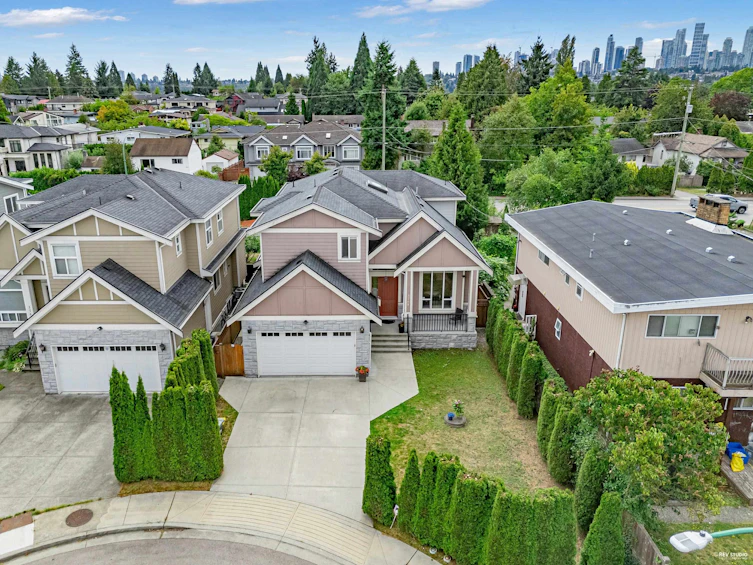3768 Jambor Court, Burnaby, BC, V5G 0A8 - 39
