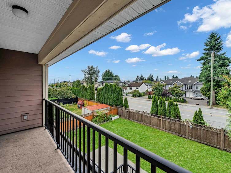 3768 Jambor Court, Burnaby, BC, V5G 0A8 - 33