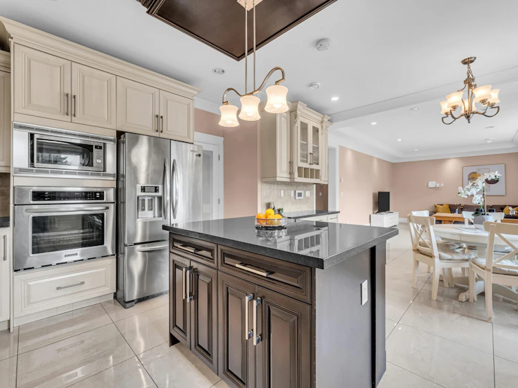 3768 Jambor Court, Burnaby, BC, V5G 0A8 - 15