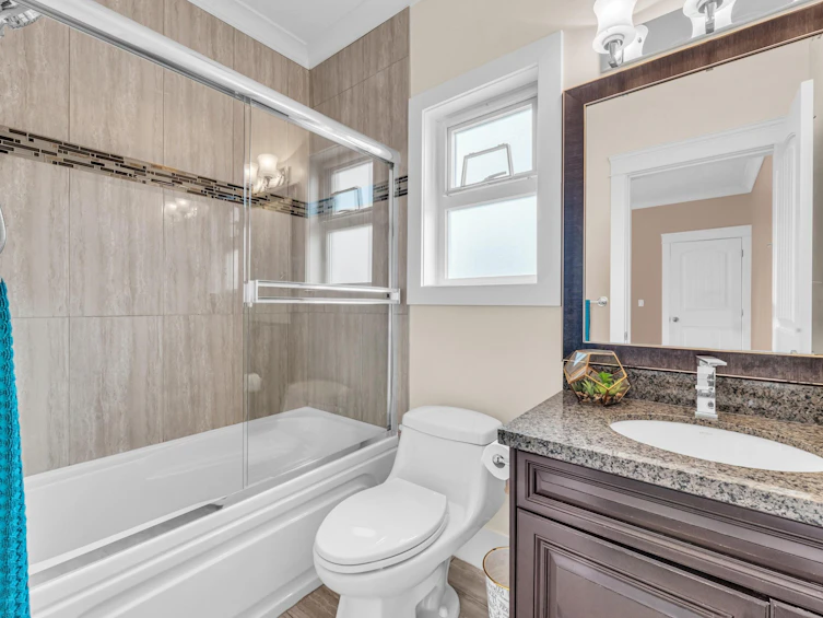 3768 Jambor Court, Burnaby, BC, V5G 0A8 - 31