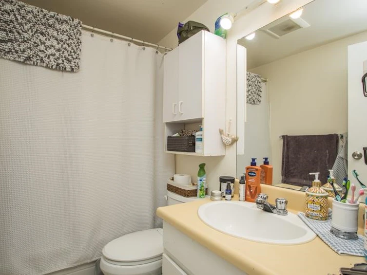 201-8040 Colonial Drive, Richmond, BC, V7C 4V1 - 15