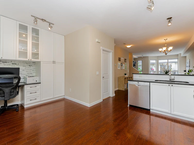 17-100 Klahanie Drive, Port Moody, BC, V3H 5K3 - 13