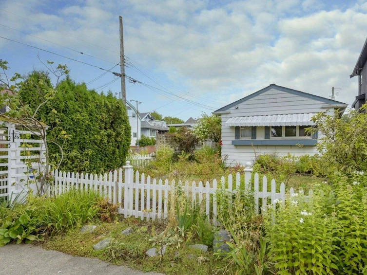 125 E 48th Avenue, Vancouver, BC, V5W 2C7 - 23
