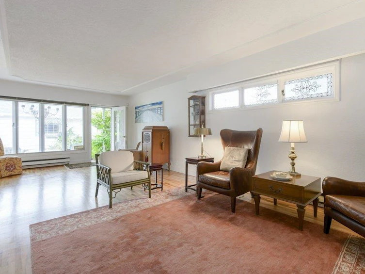 125 E 48th Avenue, Vancouver, BC, V5W 2C7 - 4