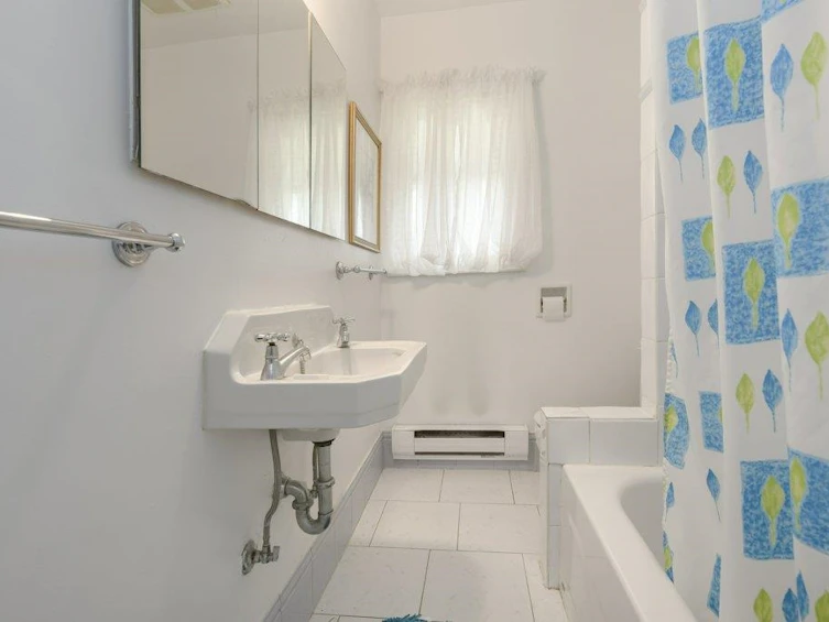 125 E 48th Avenue, Vancouver, BC, V5W 2C7 - 18