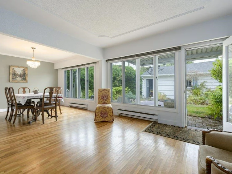 125 E 48th Avenue, Vancouver, BC, V5W 2C7 - 5