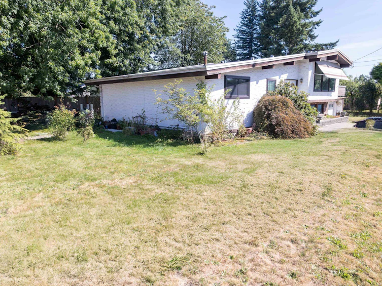 8086 Cedar Street, Mission, BC, V2V 3N3 - 27