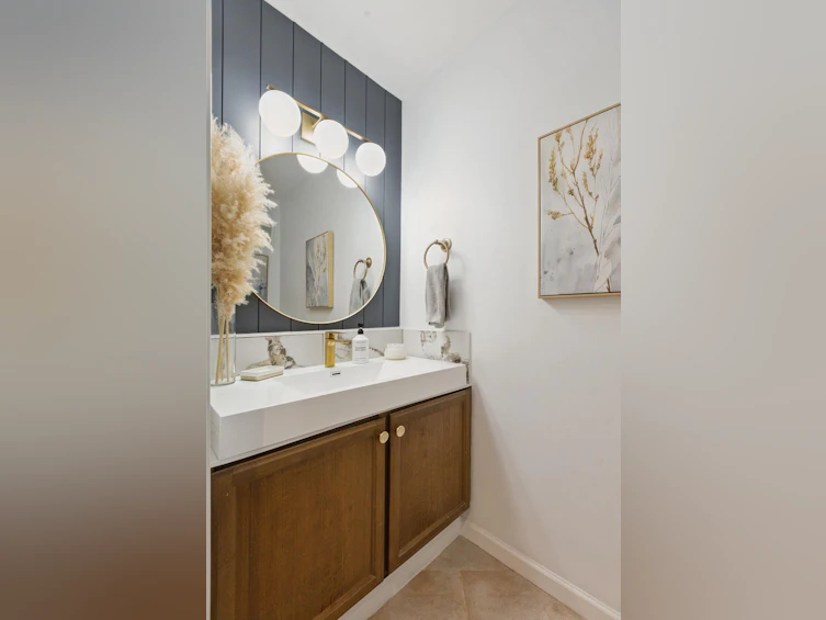 887 Frederick Road, North Vancouver, BC, V7K 2Y5 - 14