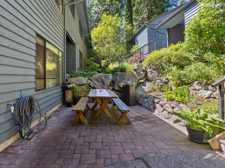 887 Frederick Road, North Vancouver, BC, V7K 2Y5 - 33