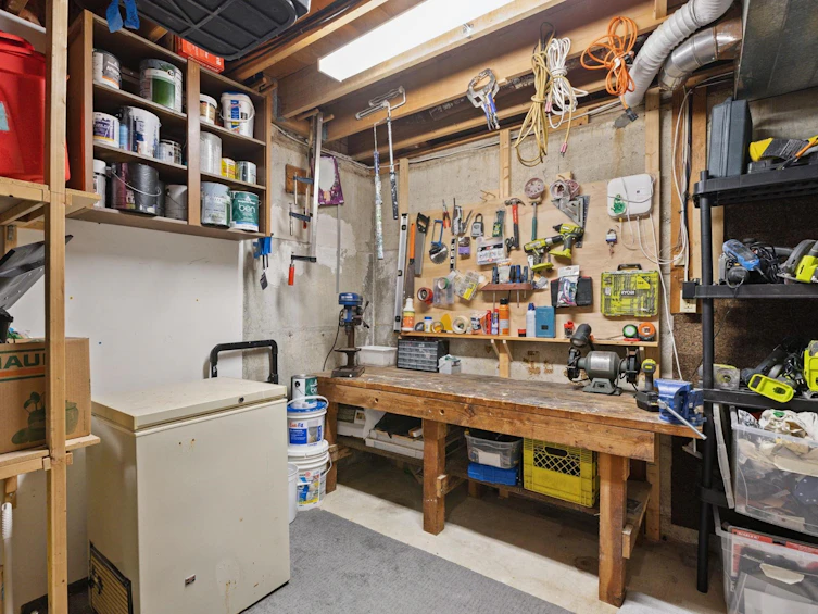 887 Frederick Road, North Vancouver, BC, V7K 2Y5 - 30