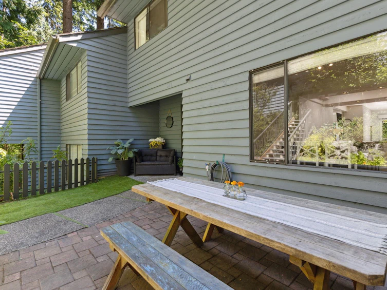 887 Frederick Road, North Vancouver, BC, V7K 2Y5 - 32
