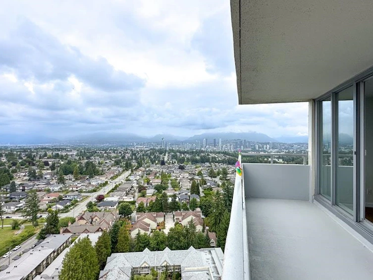 2204-4160 Sardis Street, Burnaby, BC, V5H 1K2 - 8