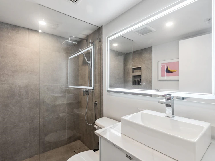 2406-1155 Seymour Street, Vancouver, BC, V6B 1K2 - 24