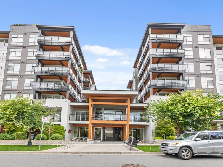 TH1-128 E 8th Street, North Vancouver, BC, V7L 0H2 - 39