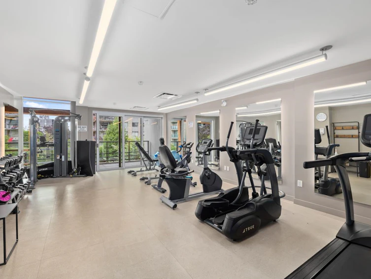 TH1-128 E 8th Street, North Vancouver, BC, V7L 0H2 - 34