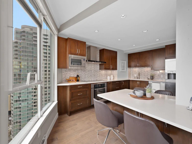 2302-1500 Howe Street, Vancouver, BC, V6Z 2N1 - 13