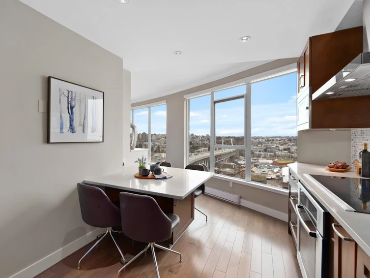 2302-1500 Howe Street, Vancouver, BC, V6Z 2N1 - 11
