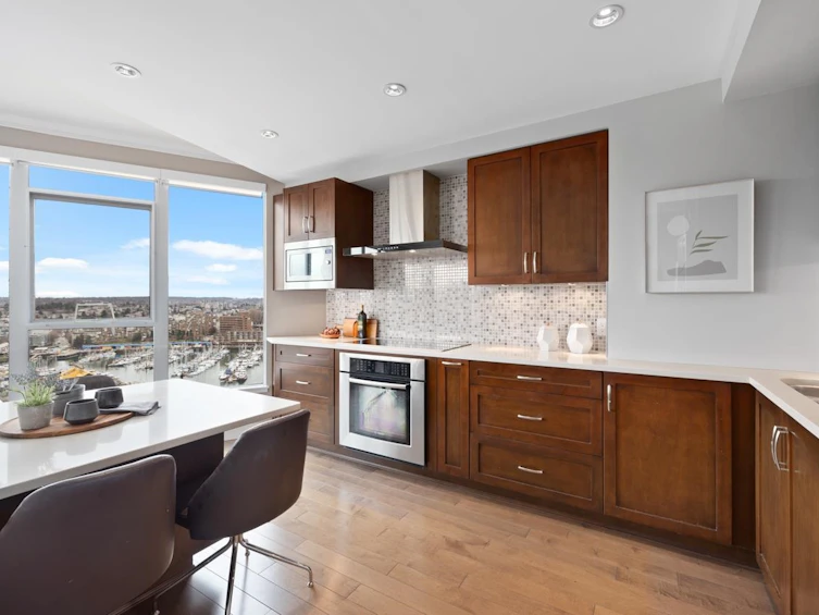 2302-1500 Howe Street, Vancouver, BC, V6Z 2N1 - 10
