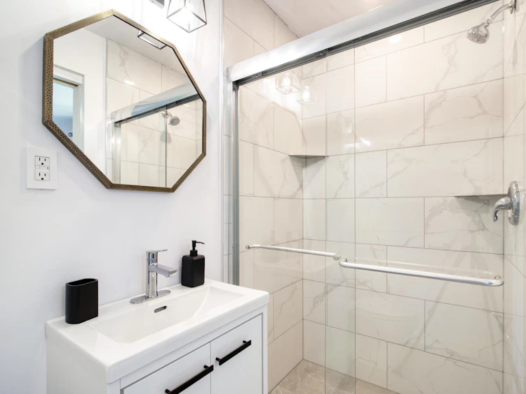 5639 O'brian Road, Halfmoon Bay, BC, V7Z 1E9 - 16